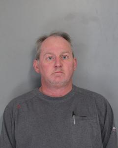 Tony E Murphy a registered Sex Offender of West Virginia