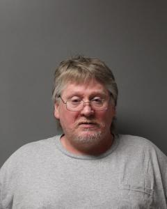 Everett Bowman Jr a registered Sex Offender of West Virginia