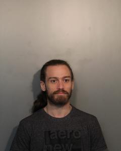 Brandon D Esmond a registered Sex Offender of West Virginia