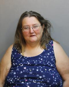 Jennifer Ann Smouse a registered Sex Offender of West Virginia