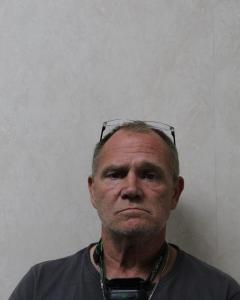 Dale L Carr a registered Sex Offender of West Virginia