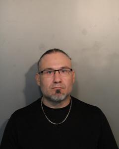 Robert Eugene Simmons a registered Sex Offender of West Virginia