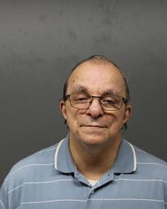 Larry Denvel Robertson a registered Sex Offender of West Virginia