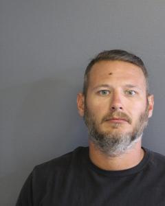 Justin Lee Hall a registered Sex Offender of West Virginia