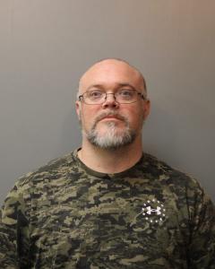 Derek S Holley a registered Sex Offender of West Virginia