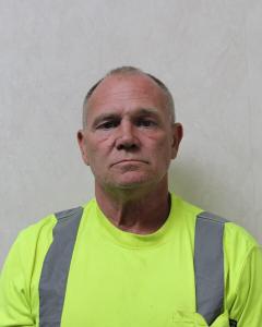 Dale L Carr a registered Sex Offender of West Virginia