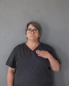 Laurie M Mccourt a registered Sex Offender of West Virginia