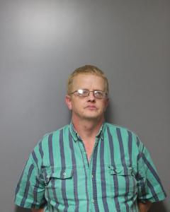 Gary Lynn Cale a registered Sex Offender of West Virginia