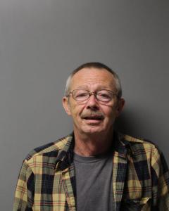 Lonnie Dale Lambert a registered Sex Offender of West Virginia