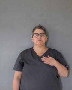 Laurie M Mccourt a registered Sex Offender of West Virginia