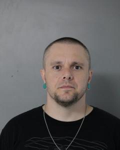 Robert Matthew Lowe a registered Sex Offender of West Virginia