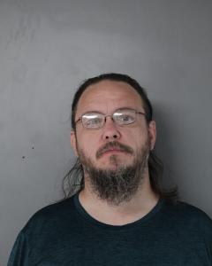 Jonathan Lee Snider a registered Sex Offender of West Virginia