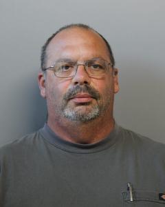 Everett Schmidt a registered Sex Offender of West Virginia