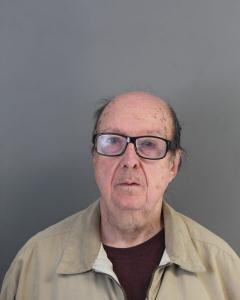 Dennis H Niehenke a registered Sex Offender of West Virginia