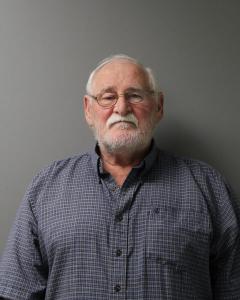 Bradley Wayne Summerson a registered Sex Offender of West Virginia