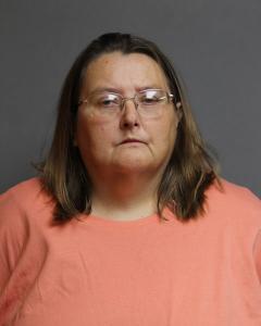 Jennifer Ann Smouse a registered Sex Offender of West Virginia