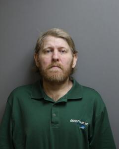 Robert Michael Larue a registered Sex Offender of West Virginia