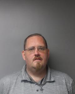 Daniel Zane Lipps a registered Sex Offender of West Virginia