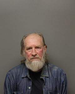 Dennis E Shahan a registered Sex Offender of West Virginia