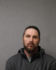 Alec S Dulee-kinsolving a registered Sex Offender of West Virginia