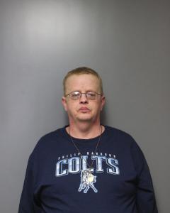 Gary Lynn Cale a registered Sex Offender of West Virginia