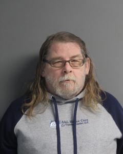 Dean J Kinder a registered Sex Offender of West Virginia