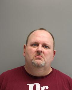 Bucky Duane Mcintire a registered Sex Offender of West Virginia