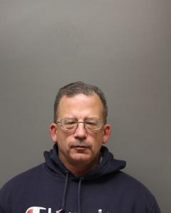 Carlin Neal Foster a registered Sex Offender of West Virginia