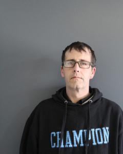 Thomas Blaine Eakle a registered Sex Offender of West Virginia