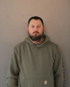 Darrell E Davis a registered Sex Offender of West Virginia