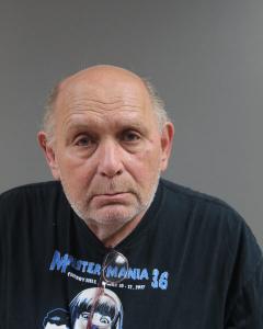 Henry Irland Auxier a registered Sex Offender of West Virginia