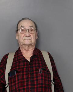 Hoy Herbert Mccormick a registered Sex Offender of West Virginia