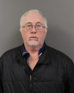 Robert J Thomas a registered Sex Offender of West Virginia