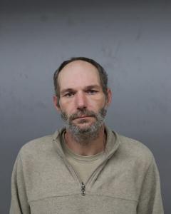 Christopher Lee Stapleton a registered Sex Offender of West Virginia