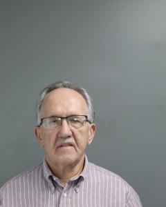 Everett L Hutson a registered Sex Offender of West Virginia