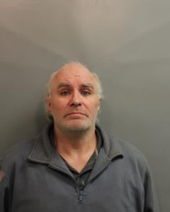 Justin S Dickinson a registered Sex Offender of West Virginia