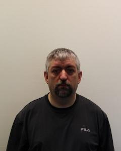 Brian E Rowan a registered Sex Offender of West Virginia