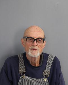 Darrell G Adams a registered Sex Offender of West Virginia