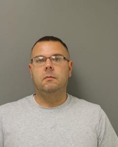 Brandon J Summers a registered Sex Offender of West Virginia