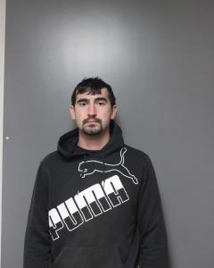 Richard D Bennett a registered Sex Offender of West Virginia