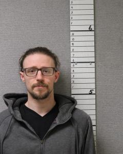 Brandon M Queen a registered Sex Offender of West Virginia