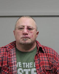 Robert L Yost a registered Sex, Violent, or Drug Offender of Kansas