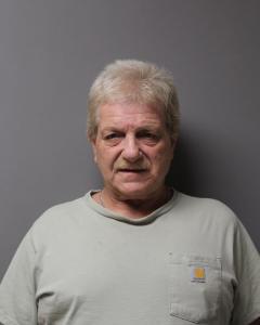 Clyde Mullins a registered Sex Offender of West Virginia