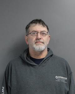 Robert James Hardin a registered Sex Offender of West Virginia