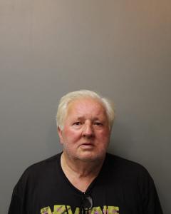 Robert Lee Egnor a registered Sex Offender of West Virginia
