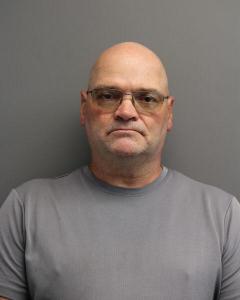 Edward Monroe Utter a registered Sex Offender of West Virginia
