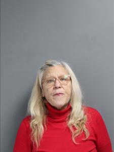 Shirlene L Davis a registered Sex Offender of West Virginia
