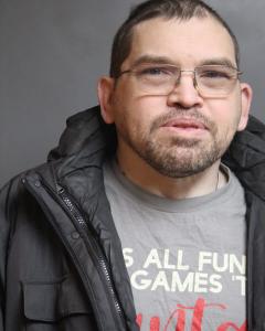 Lewis Donald Mackley a registered Sex Offender of West Virginia