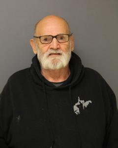 Cecil Clyde Simons a registered Sex Offender of West Virginia