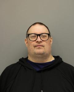 Lawrence Edward West a registered Sex Offender of West Virginia